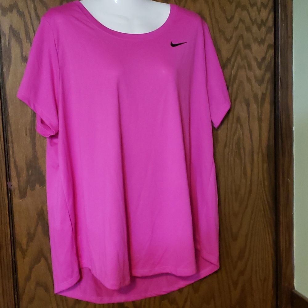 Nike Active T Shirt